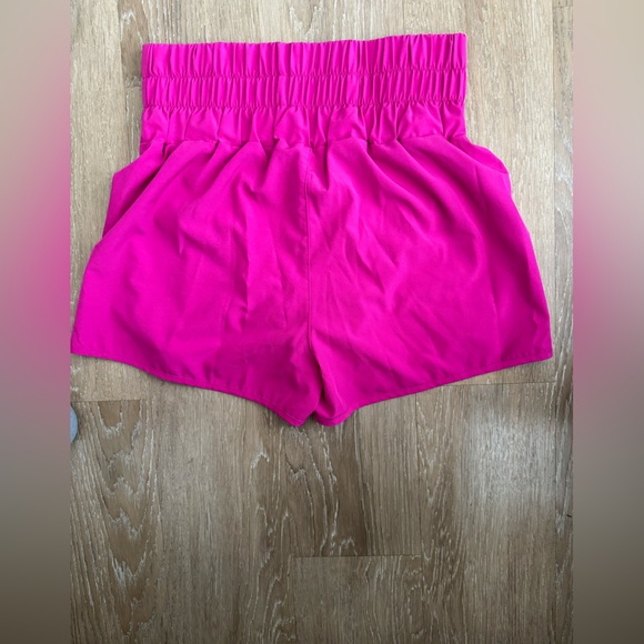 High Waisted Boutique shorts- hot pink - Picture 2 of 4